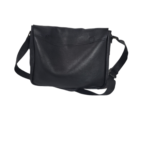 Men's Leather Messenger Bag by Red Envelope - Picture 4 of 10